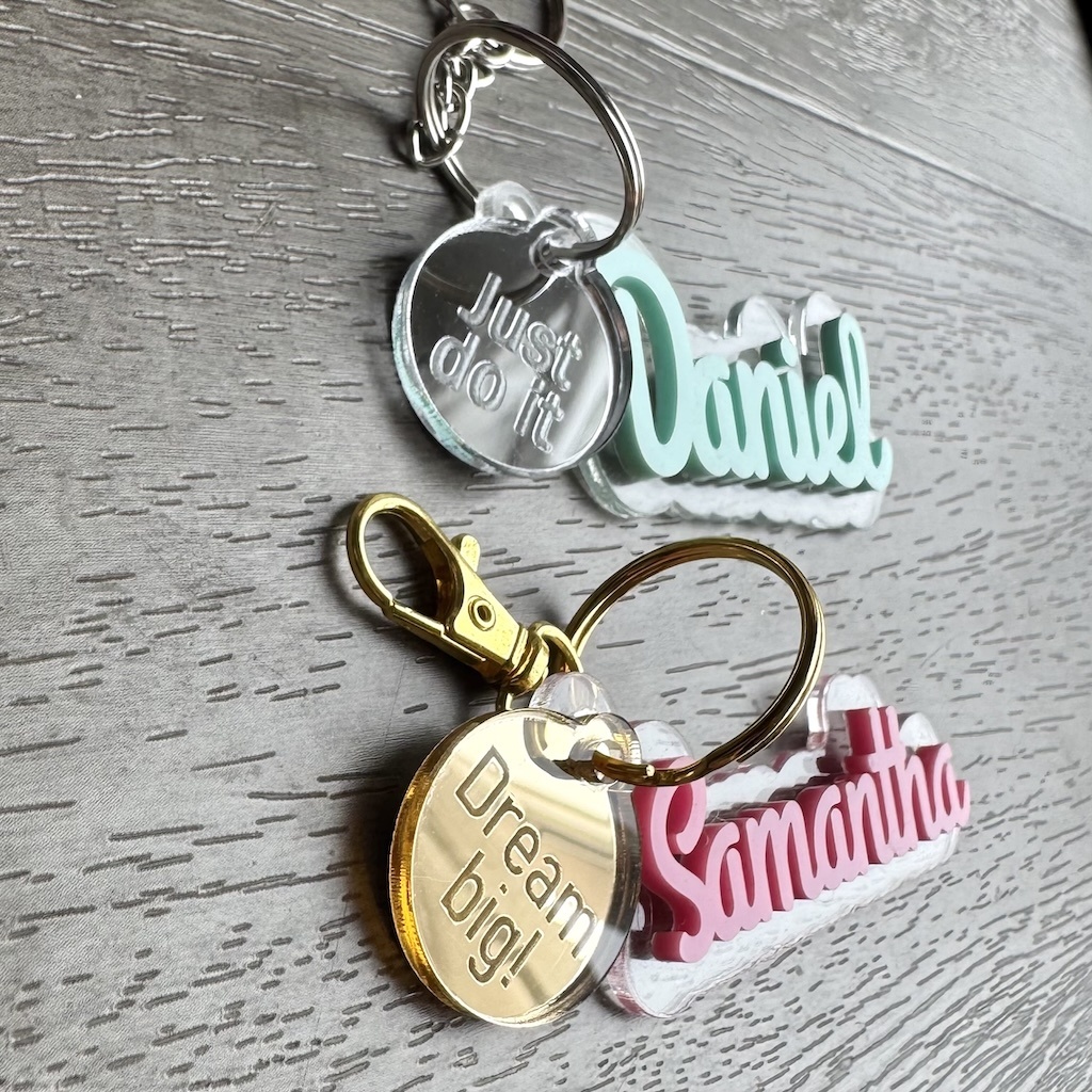 Custom 3D Acrylic Name Keychain | Backpack Name Tag | Travel Accesories Keychain