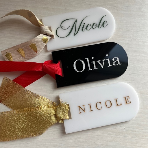 Personalized  Acrylic Tag’s names, with engraving and handcrafted  acrylic paint technique